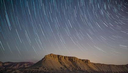 九游（jiuyou.com）游戏-电竞赛事奖金大揭秘：金钱背后的竞争与压力，电竞比赛总奖金