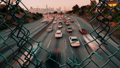 九游（jiuyou.com）游戏-电竞赛事奖金大揭秘：金钱背后的竞争与压力，电竞比赛总奖金