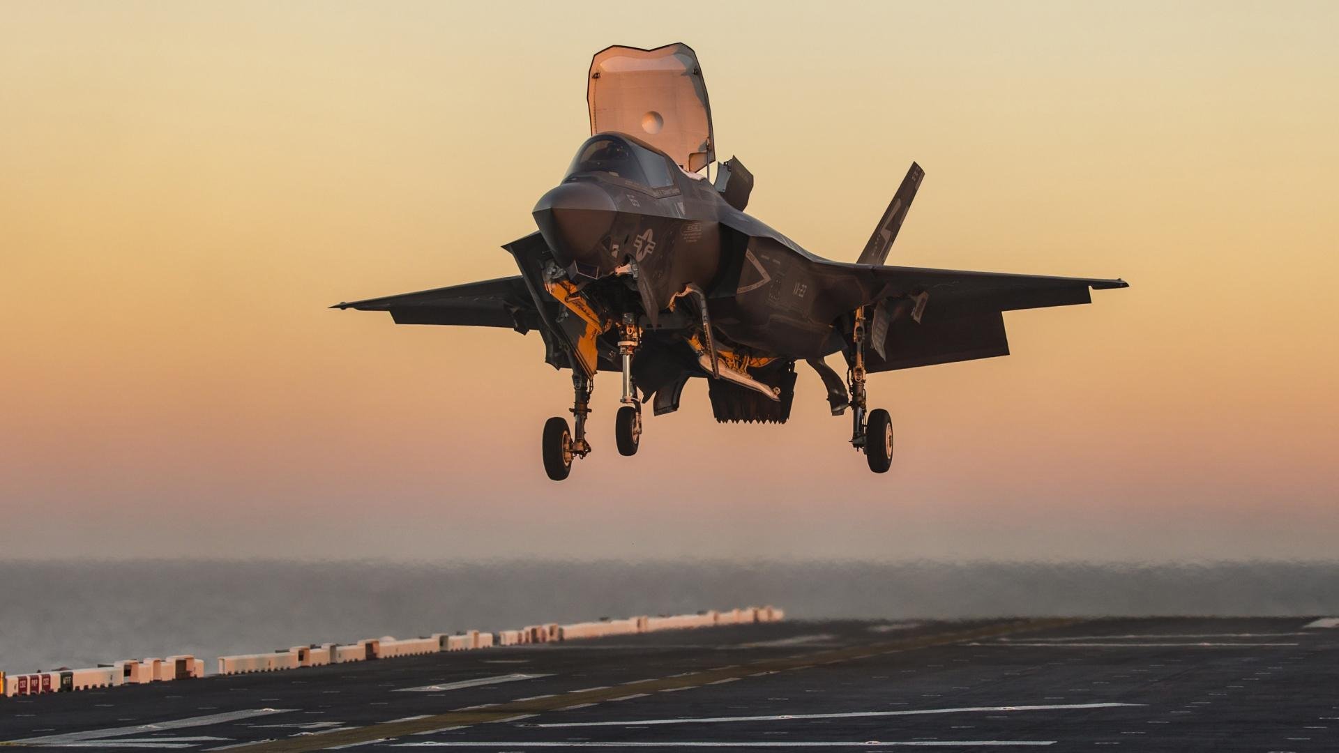 德甲战术创新分析,数据表现揭示球队战术体系的升级路径,德甲打法特点